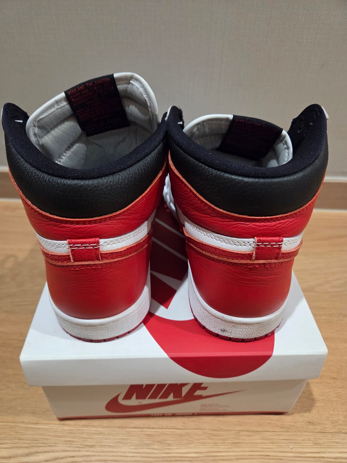 나이키 에어 조던 1 레트로 하이 OG 헤리티지 260 상품이미지3