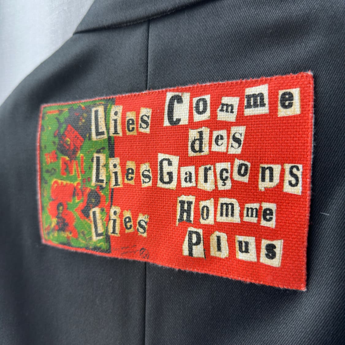 꼼데가르송 옴므 플러스 아카이브 08AW Lies 패치 롱 자켓 SS 상품이미지8