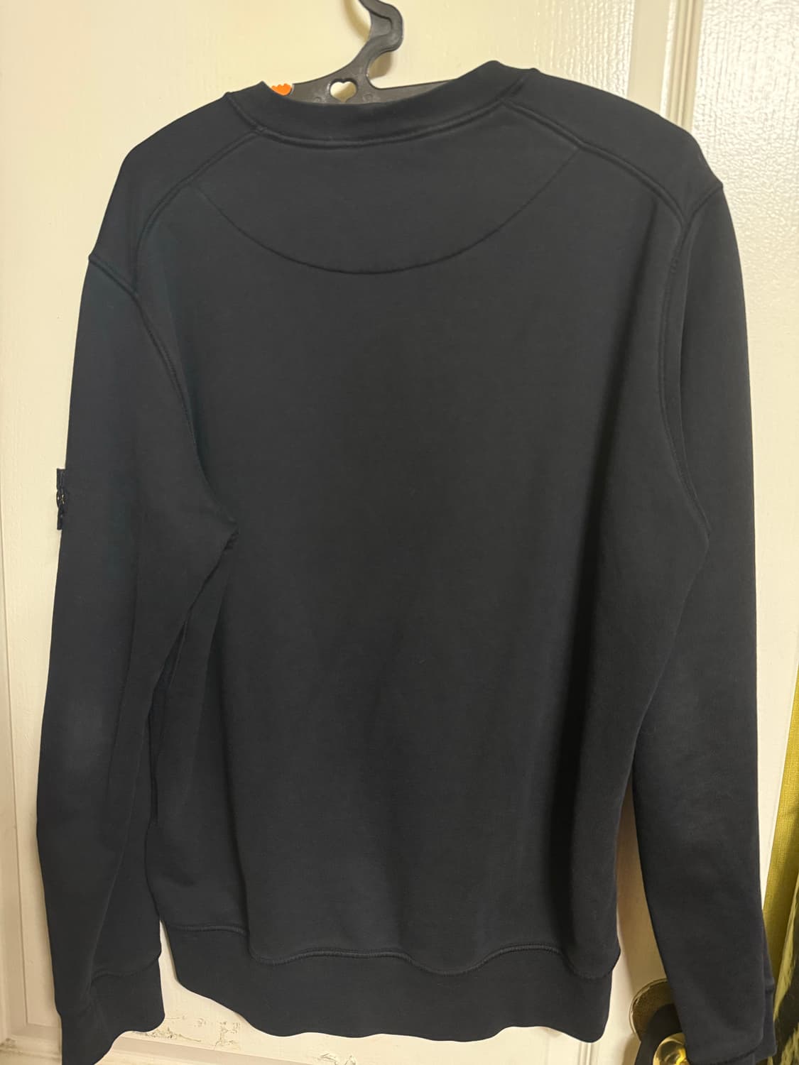 스톤아일랜드 맨투맨 21FW 상품이미지2