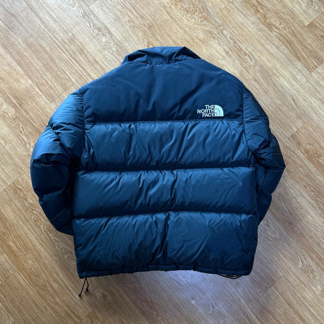 노스페이스 써밋 700 눕시 패딩 상품이미지2