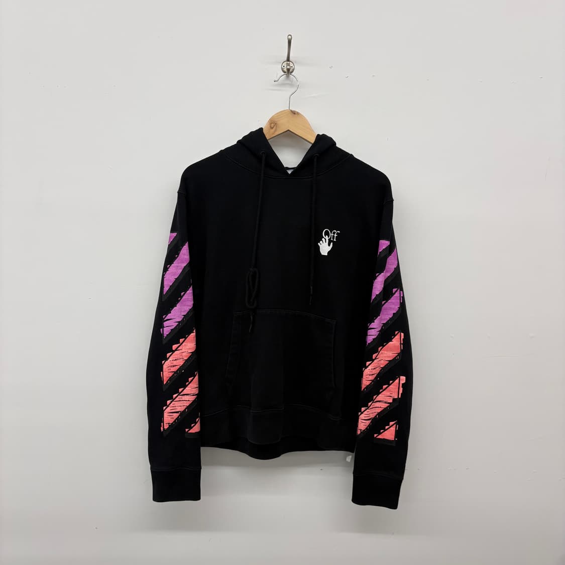 오프화이트 블랙 스트라이프 후드티 남/M 상품이미지1