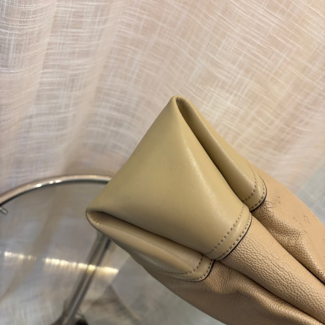 정품 마이클코어스 가죽 숄더백     상품이미지9