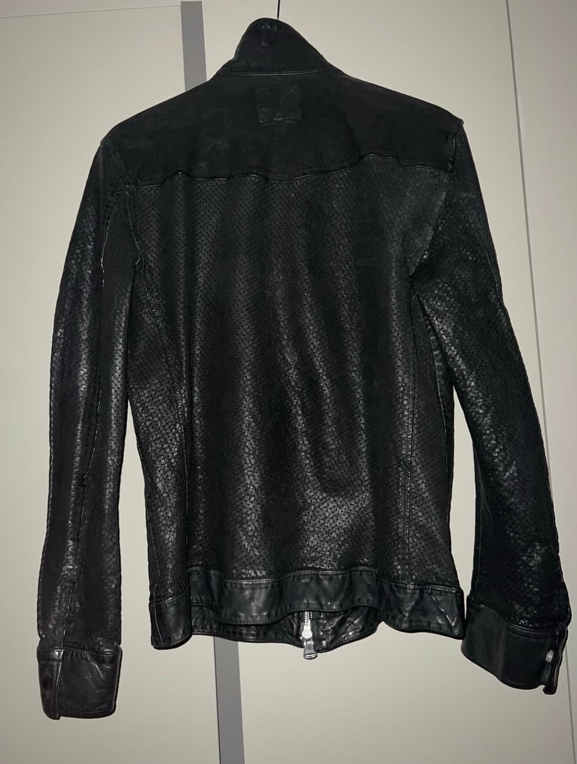 Isamu Katayama Backlash 캥거루 스킨 펀칭 레더 자켓 상품이미지3