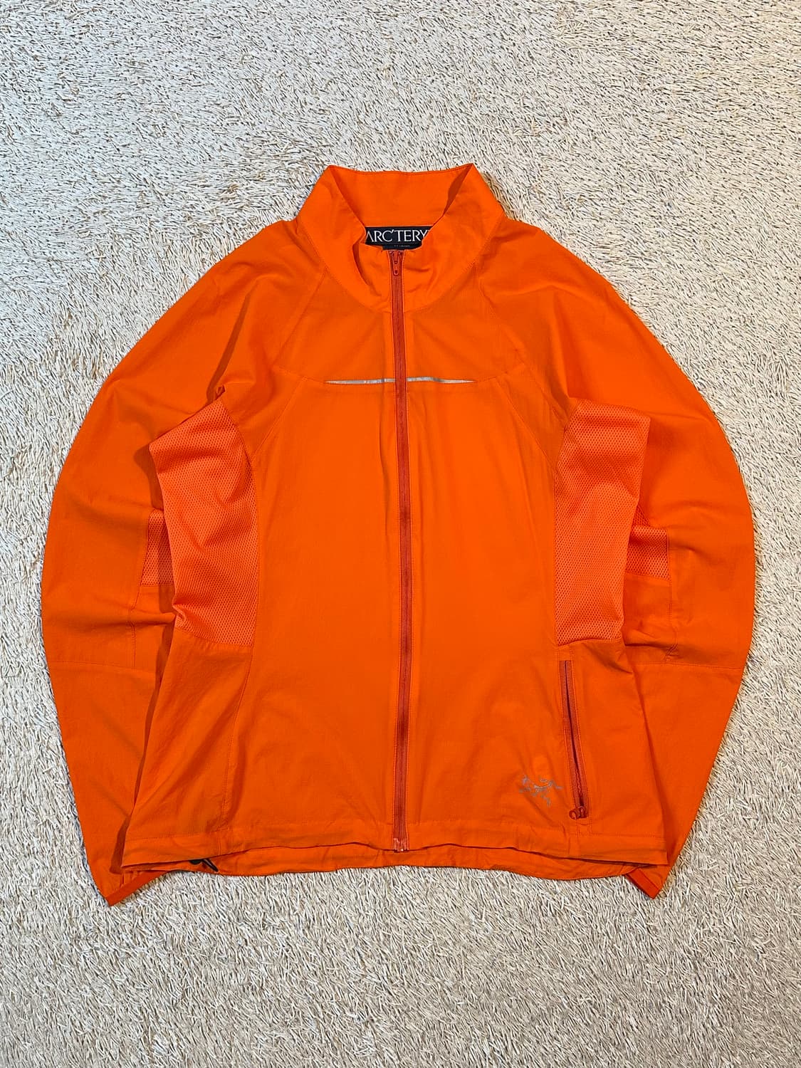 아크테릭스 ARC'TERYX 나일론 경량 바람막이 자켓 오렌지 상품이미지1