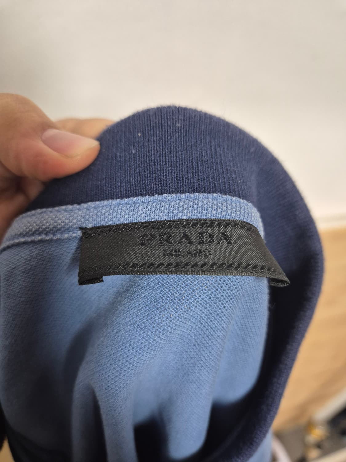 Prada Milano 2013 Red Tab Longsleeve  상품이미지3