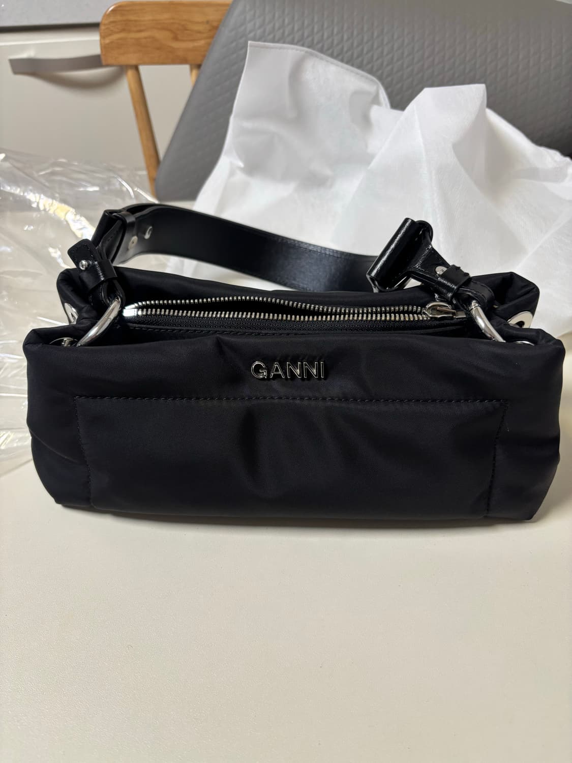 가니 필로우백 블랙 ganni 상품이미지1