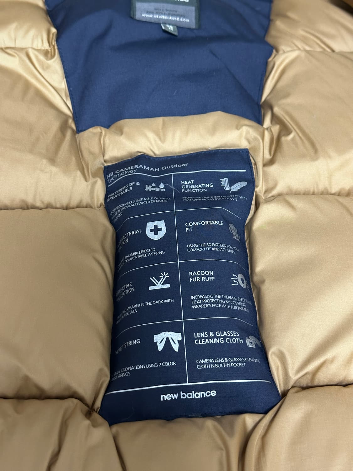 뉴발란스 카메라맨 구스다운패딩 M사이즈 상품이미지4