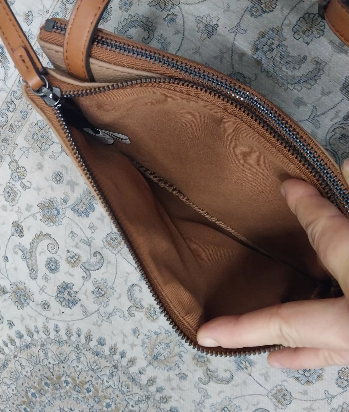 엘르 래더 크로스백 상품이미지6