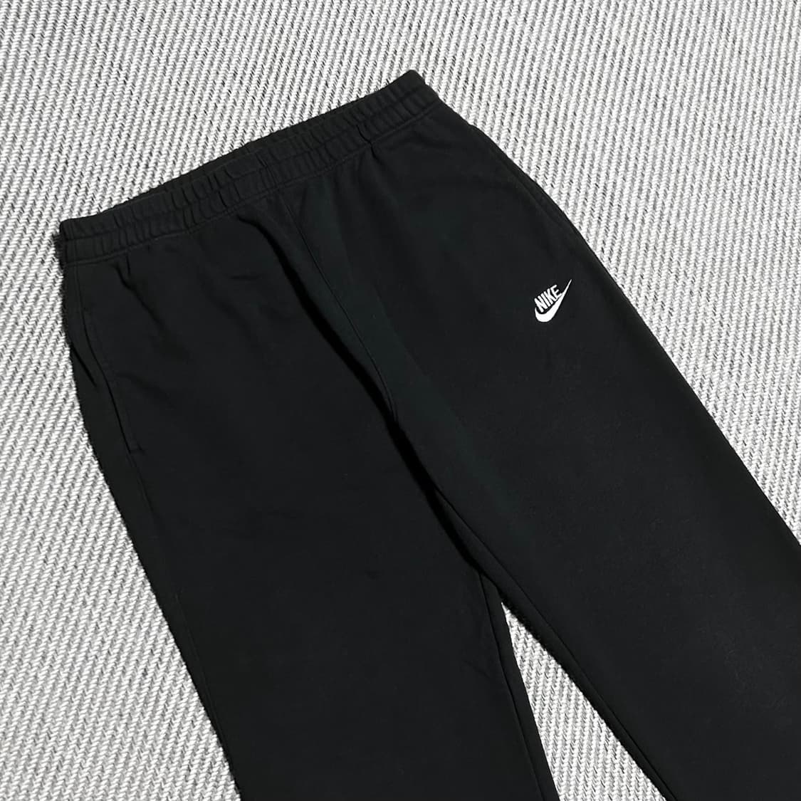 [XL] Nike 나이키 퓨츄라 베이직 블랙 조거팬츠 상품이미지2
