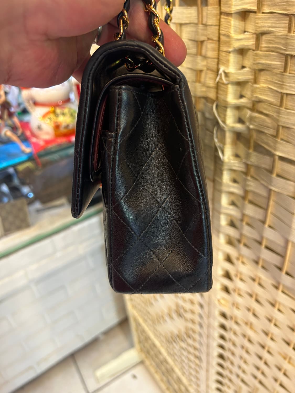 정품 샤넬 빈티지 램스킨 클래식 백 팝니다 상품이미지3