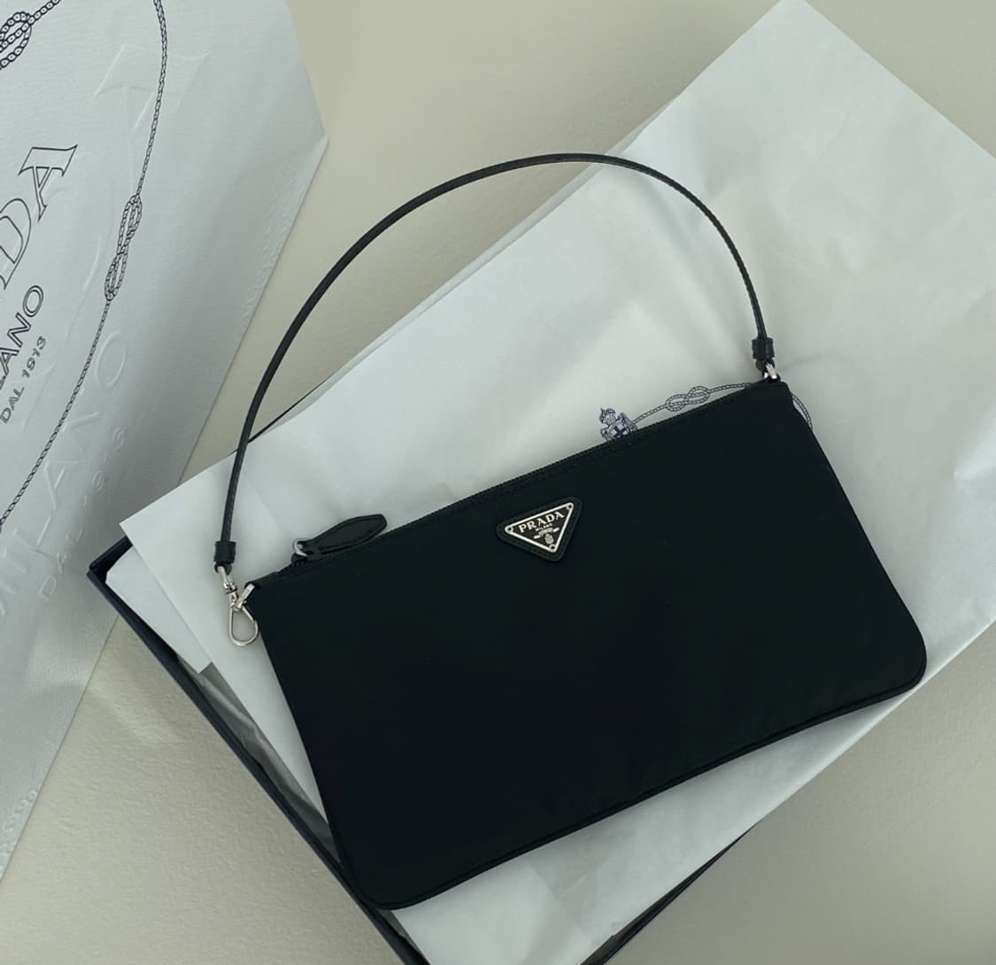 프라다 사피아노 리나일론 호보백  상품이미지1