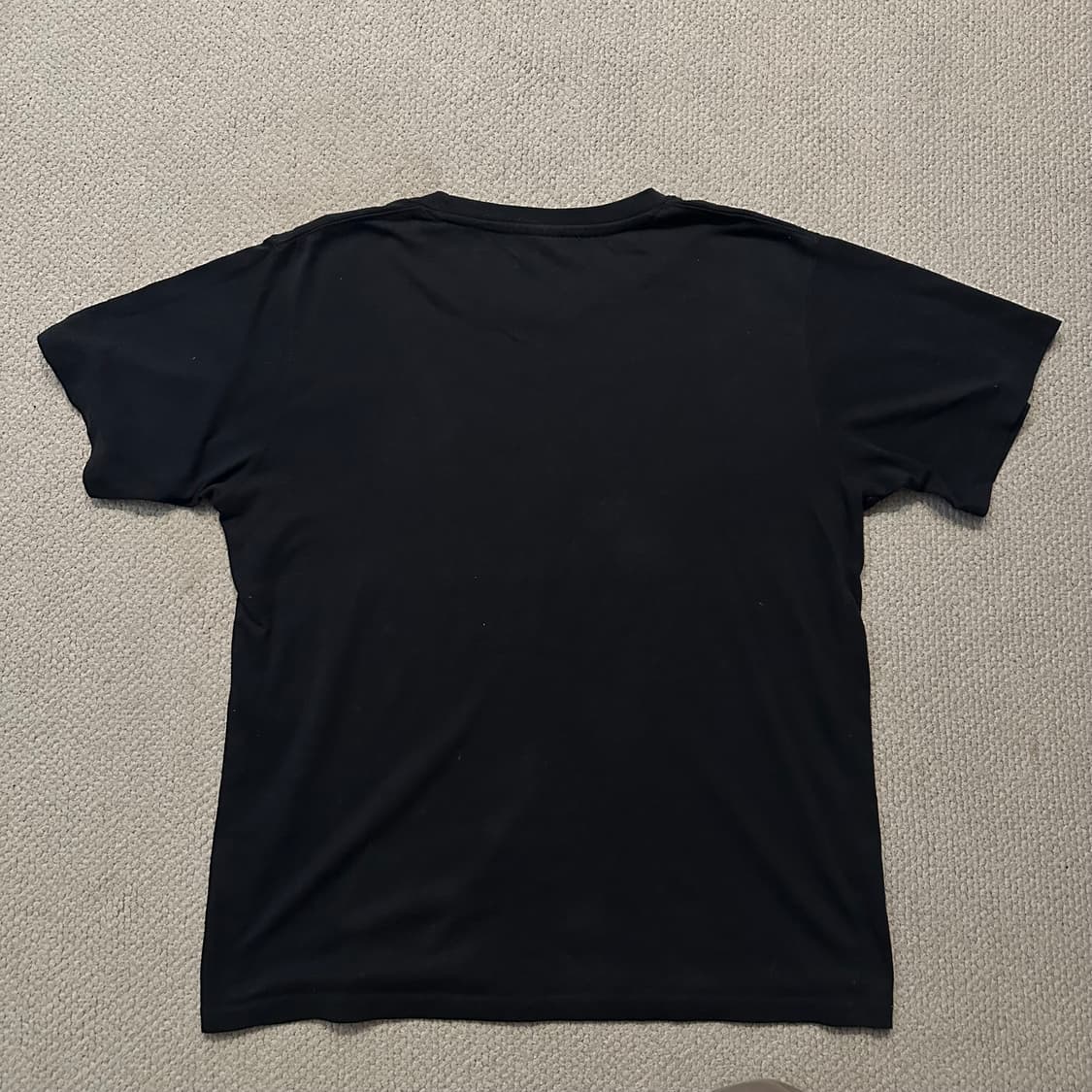 미키마우스 ‘ROCK OUT!’ 티셔츠 상품이미지5