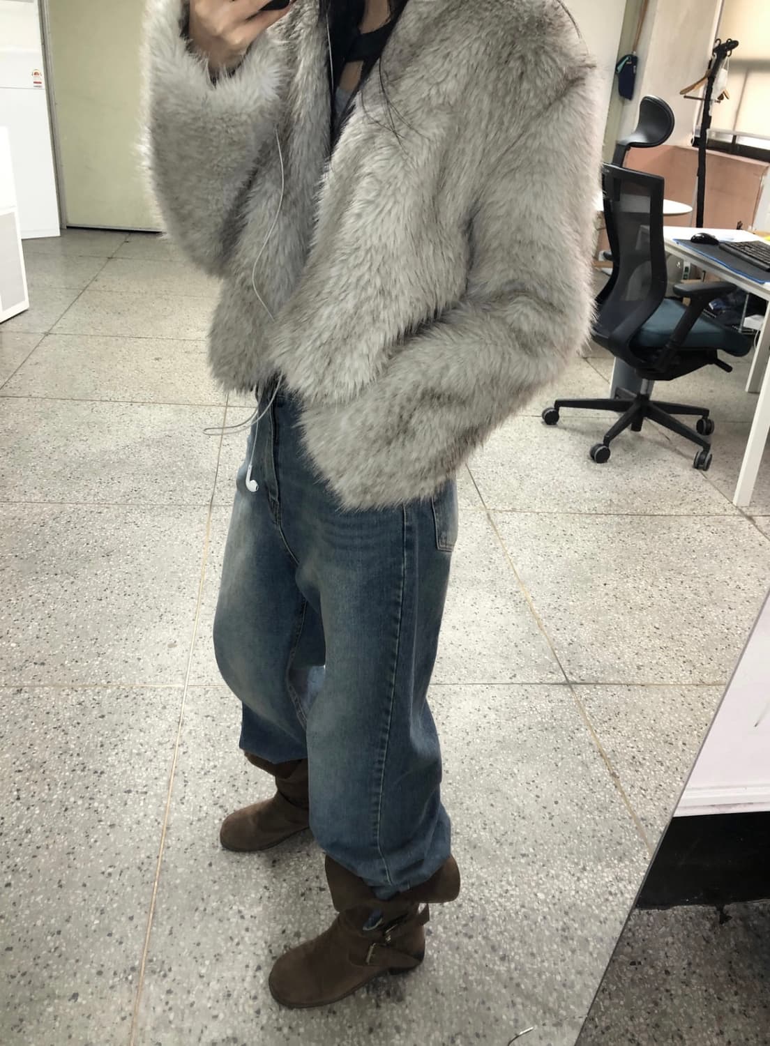 이이알하우스 퍼자켓 그레이 상품이미지1