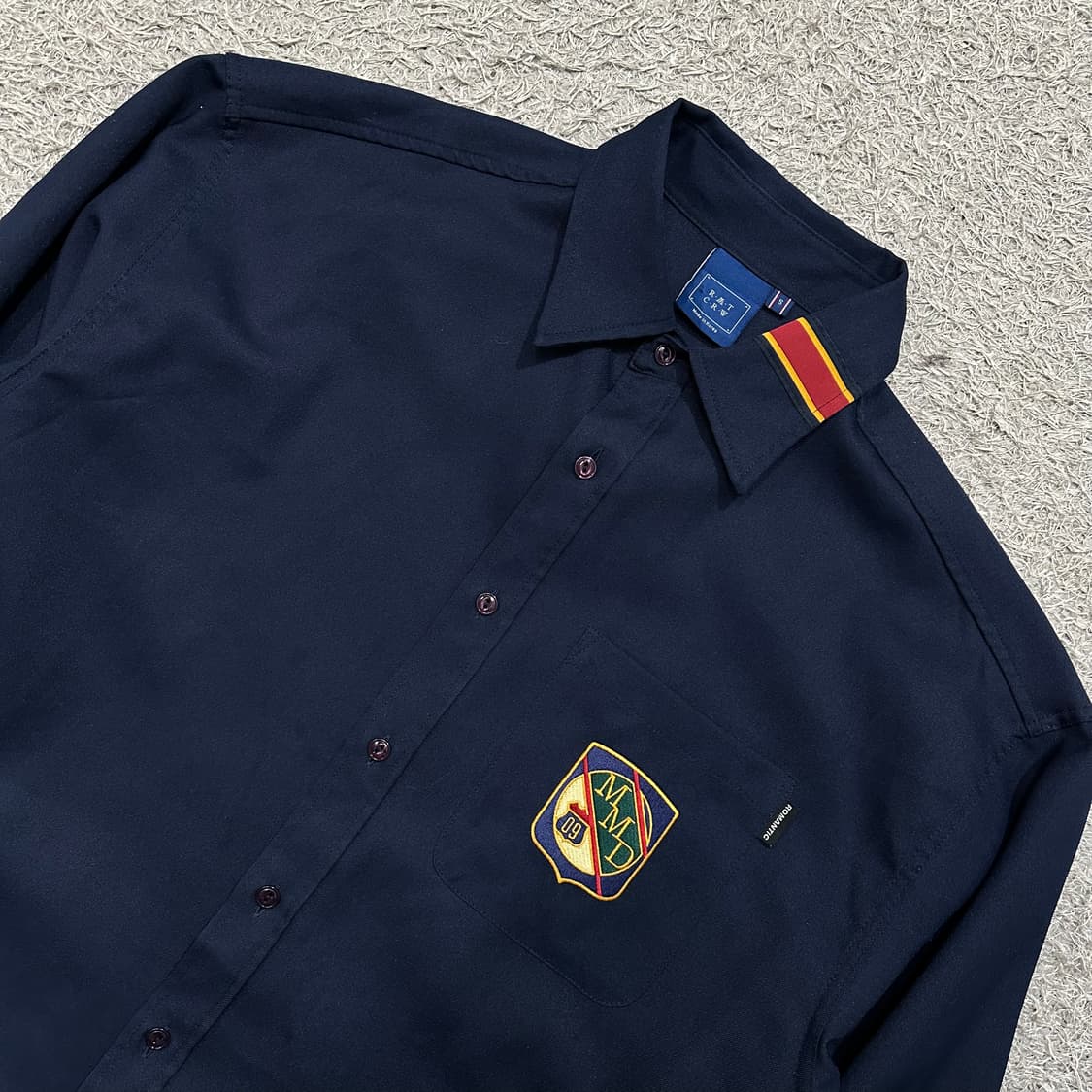 [100] 로맨틱크라운셔츠 상품이미지1