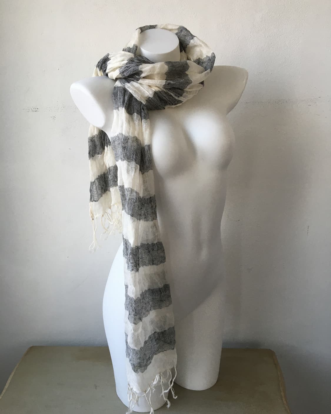 stripe pattern scarf 상품이미지1