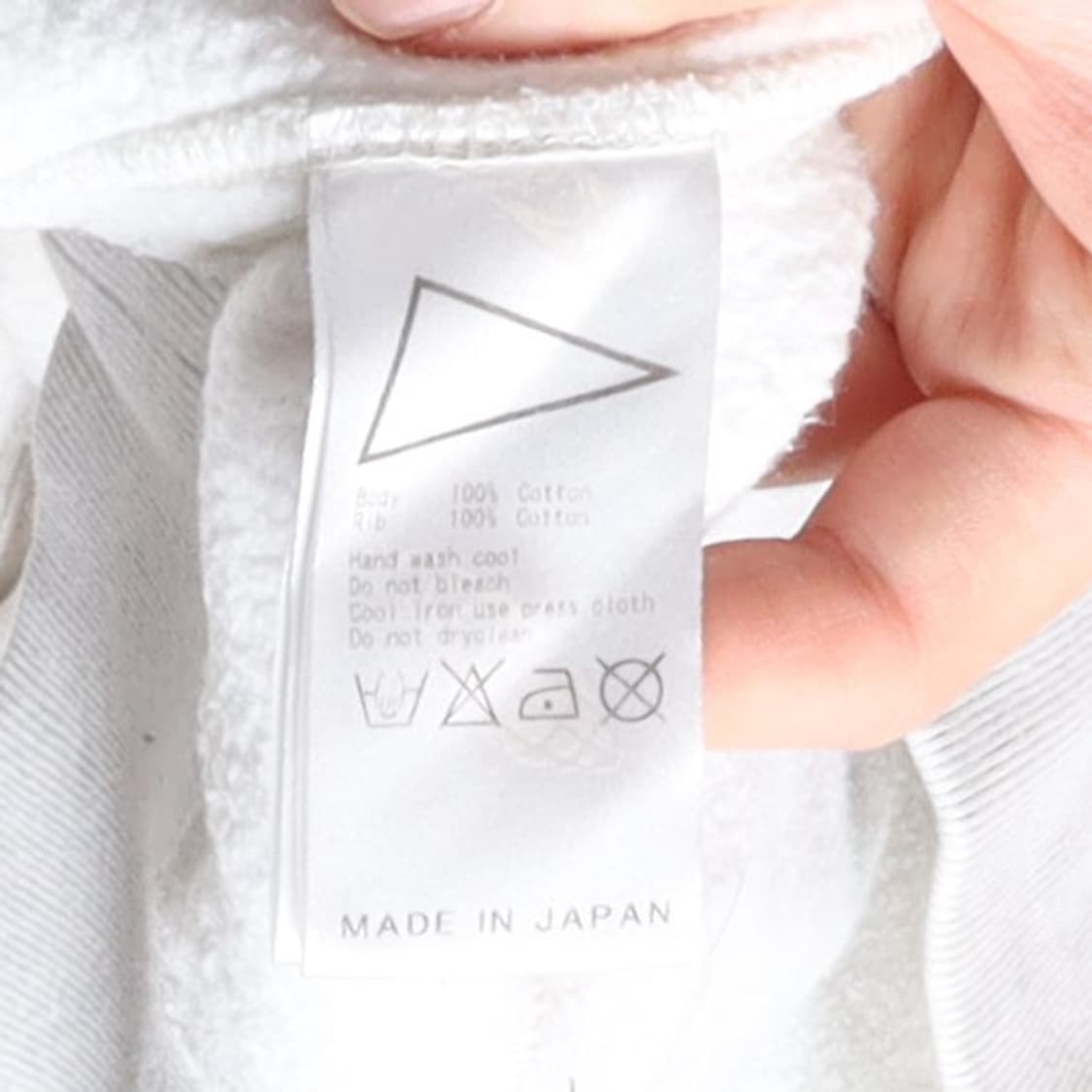 필그림 Pilgrim Logo Hoodie

 상품이미지8