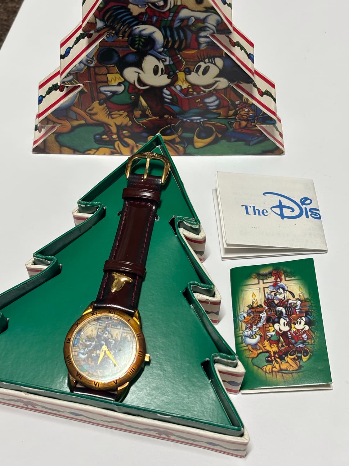 디즈니 스토어 미키마우스 크리스마스 한정 손목시계 한정 상품이미지4