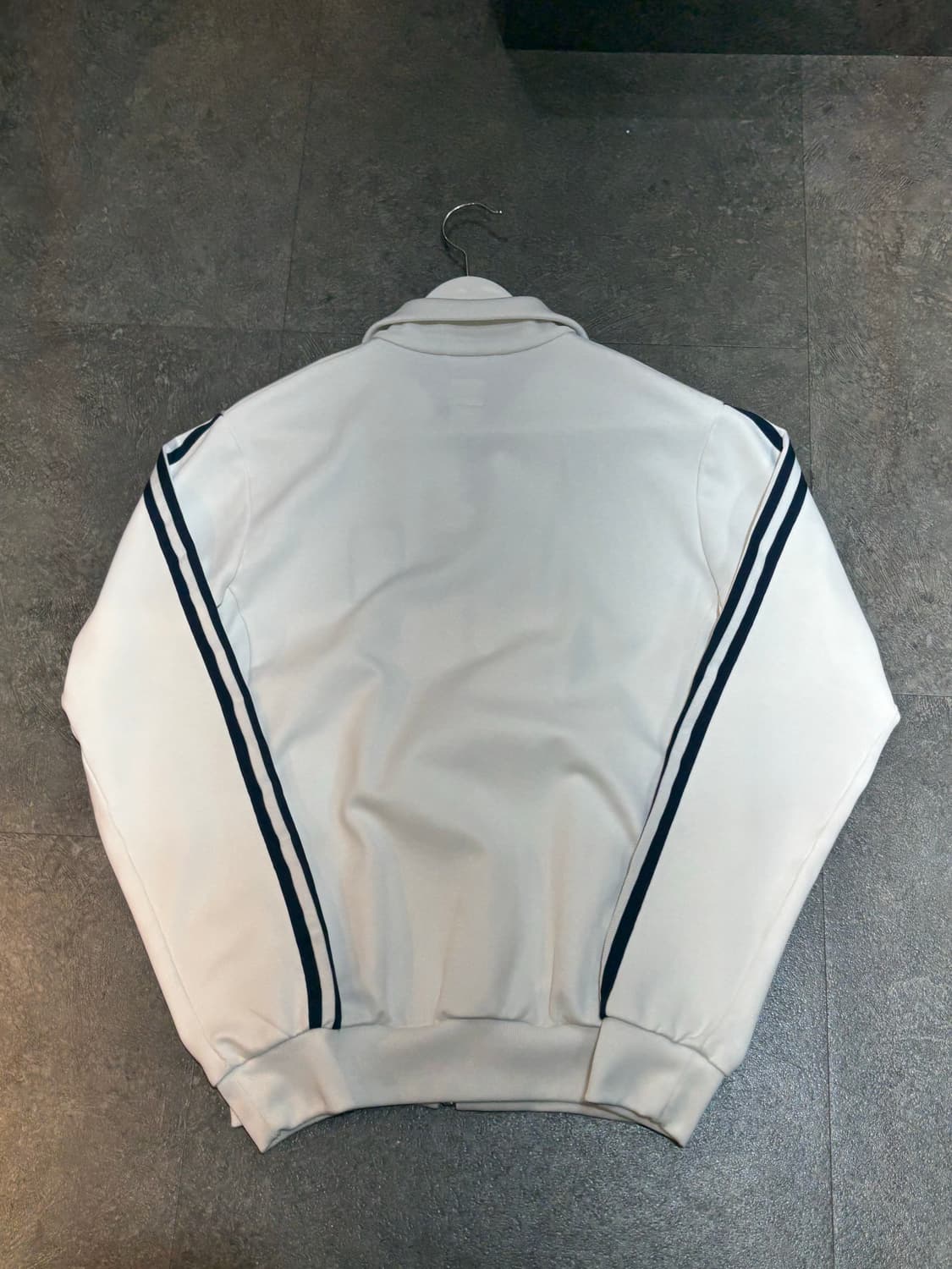 아디다스 00s 스탠스미스 슈프림 트랙탑 져지 화이트 95 상품이미지3