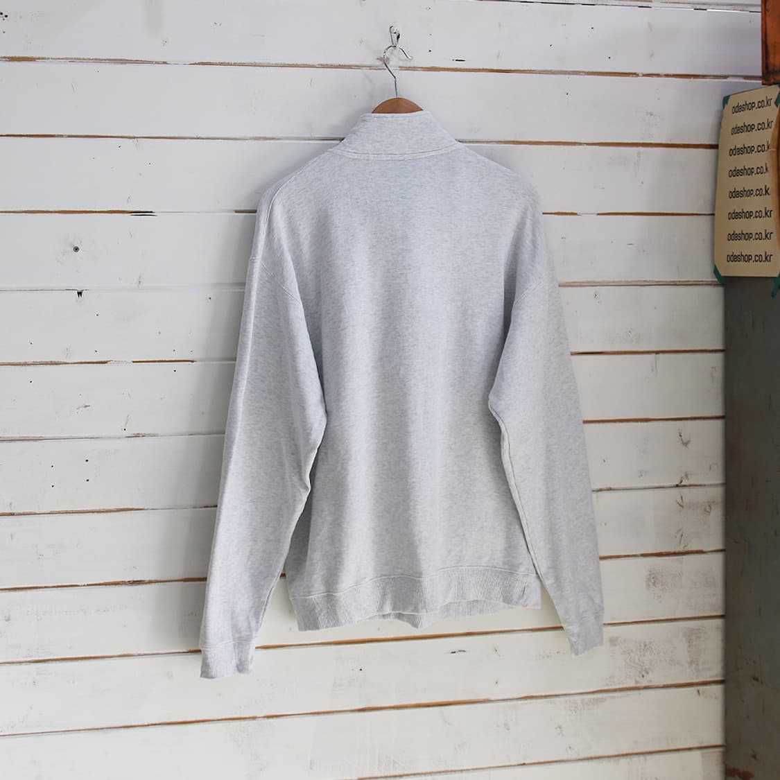 (착용컷) UMBRO 하프 집업 스웻 셔츠 (남성용 103) 상품이미지2