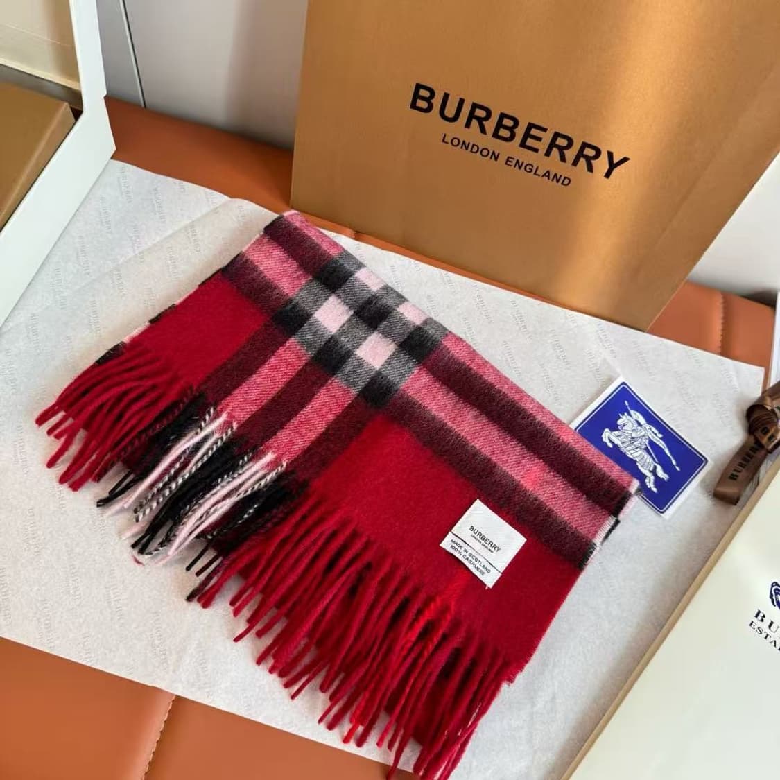 버버리숙녀 리버서블 스카프
 상품이미지1