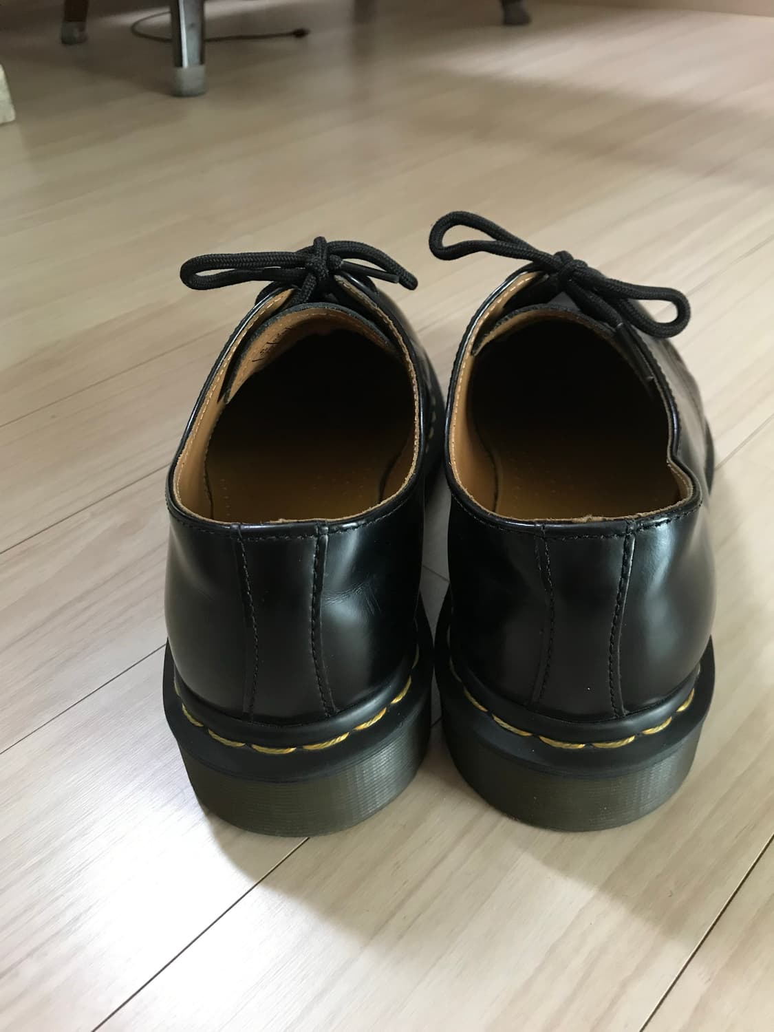 닥터마틴 1461 스무스 (250) 상품이미지3