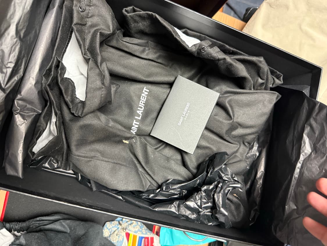 [사용감 적음] 생로랑 페이턴트 레더 더비 슈즈 41.5 상품이미지9