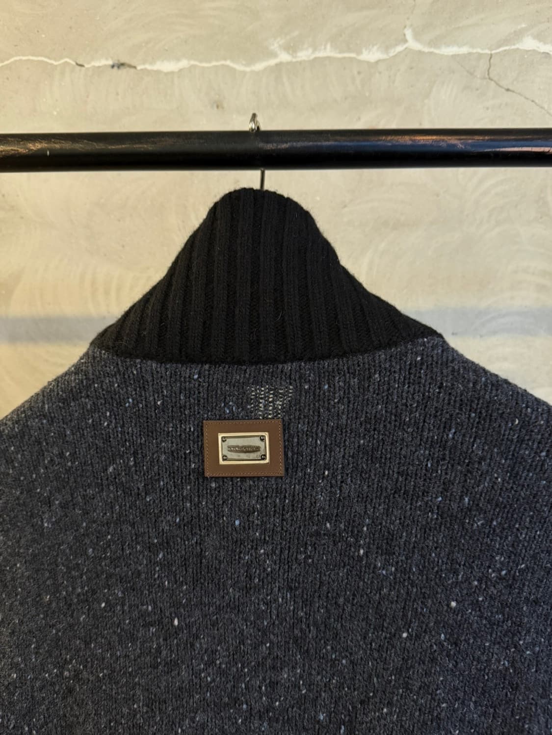 돌체앤가바나 숄칼라 니트 105 상품이미지8