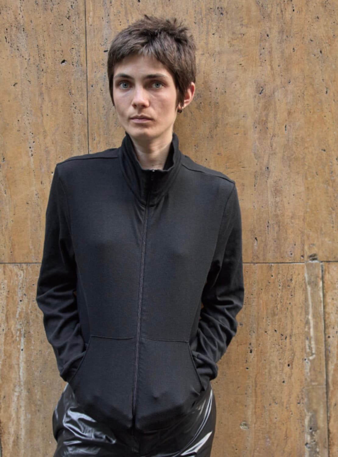 (구매) 머듈 넥집업 블랙 1사이즈 상품이미지1