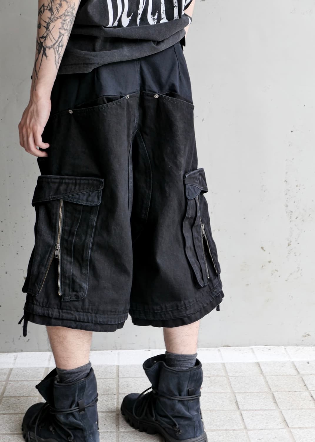 ETCE LAYERED BACK CARGO SHORTS 상품이미지1