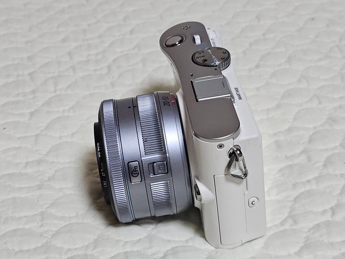 삼성 NX100 미러리스 카메라 상품이미지4