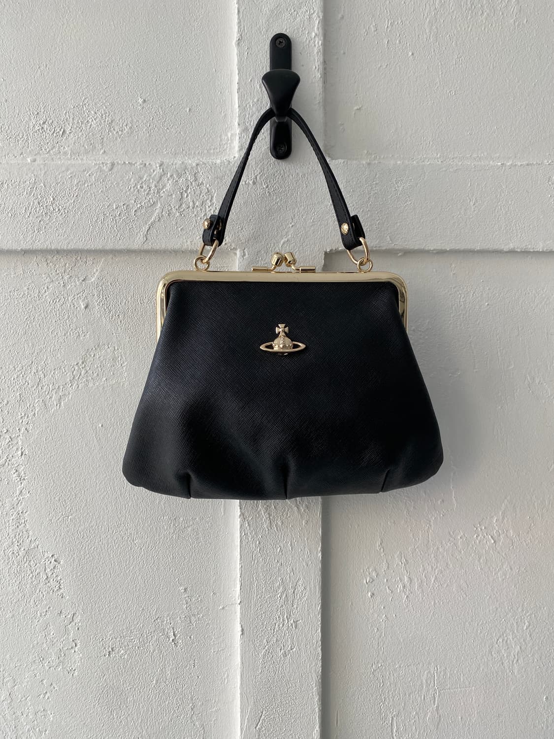 [Vivienne westwood] 미니 토트백 상품이미지1