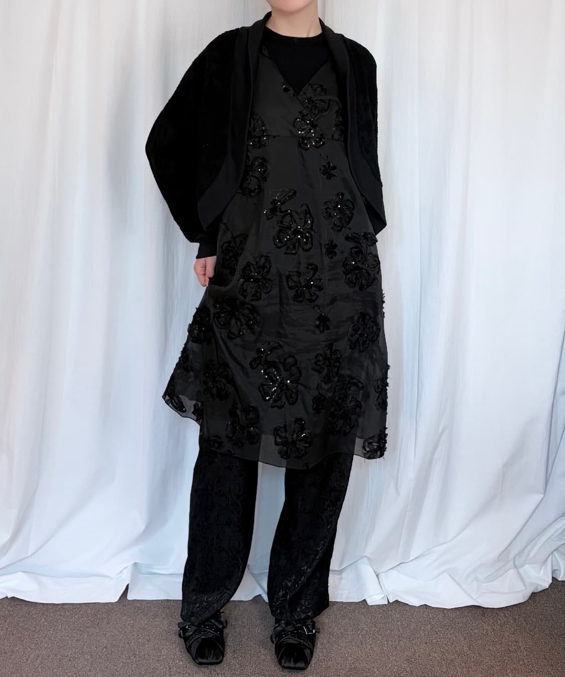 Flower Knit Bolero Cardigan - Black 상품이미지2