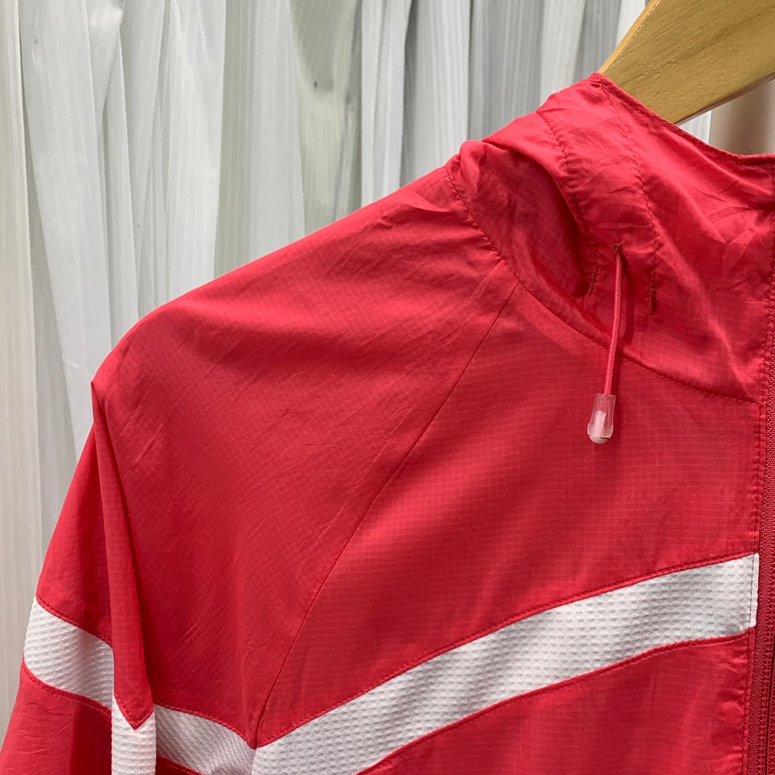 나이키 NIKE 핑크 윈드브레이커 1664 상품이미지2