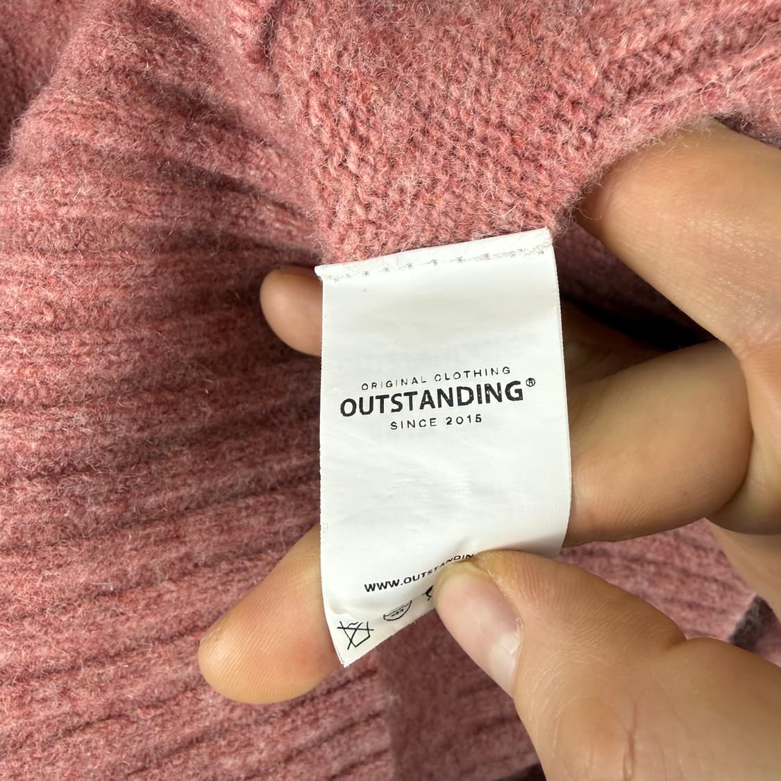  (무료배송)1) 아웃스탠딩 홀가먼트 울 니트 핑크 상품이미지5