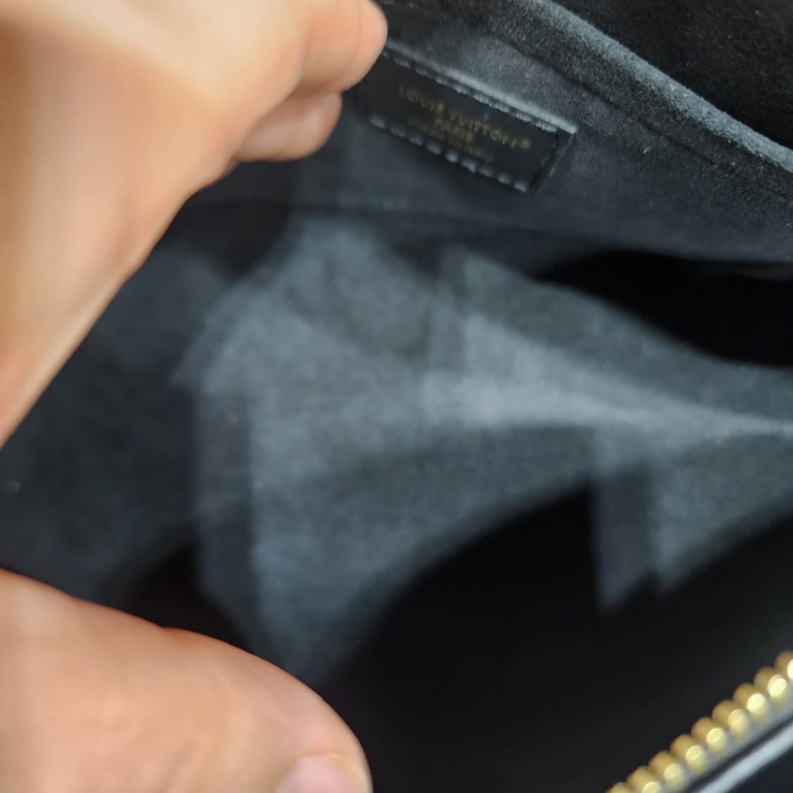 루이비통 온더고 이스트웨스트 앙프렝뜨 25년+이너백 상품이미지10