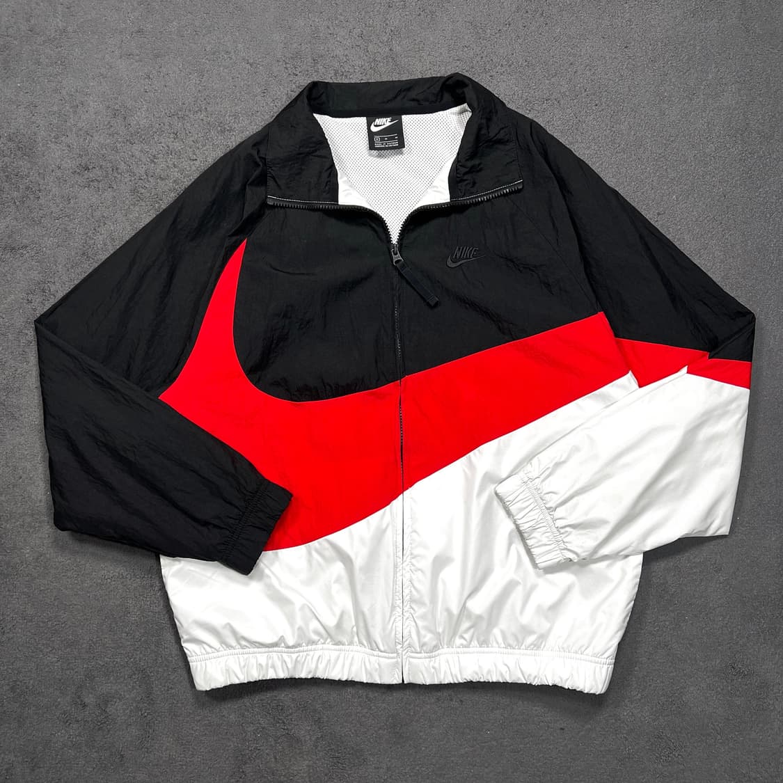 나이키 빅스우시 바람막이 상품이미지1