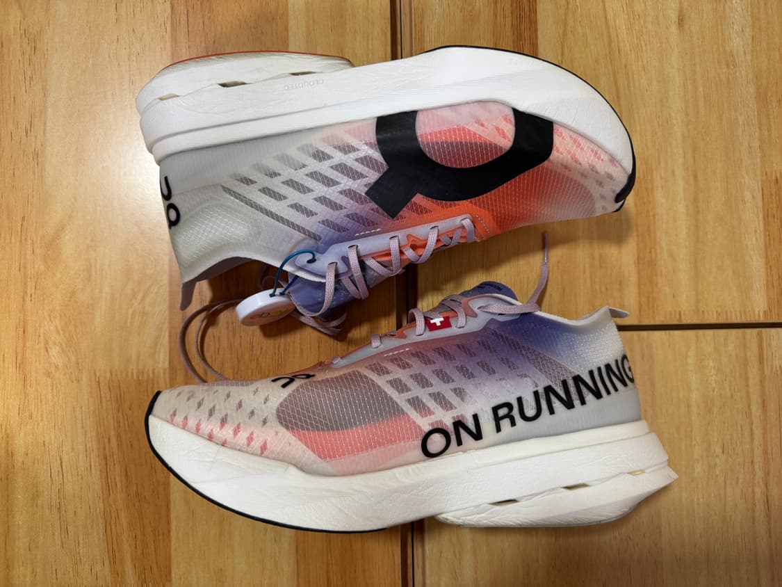 [260] 온 러닝 클라우드붐 스트라이크 화이트 플레임 상품이미지5