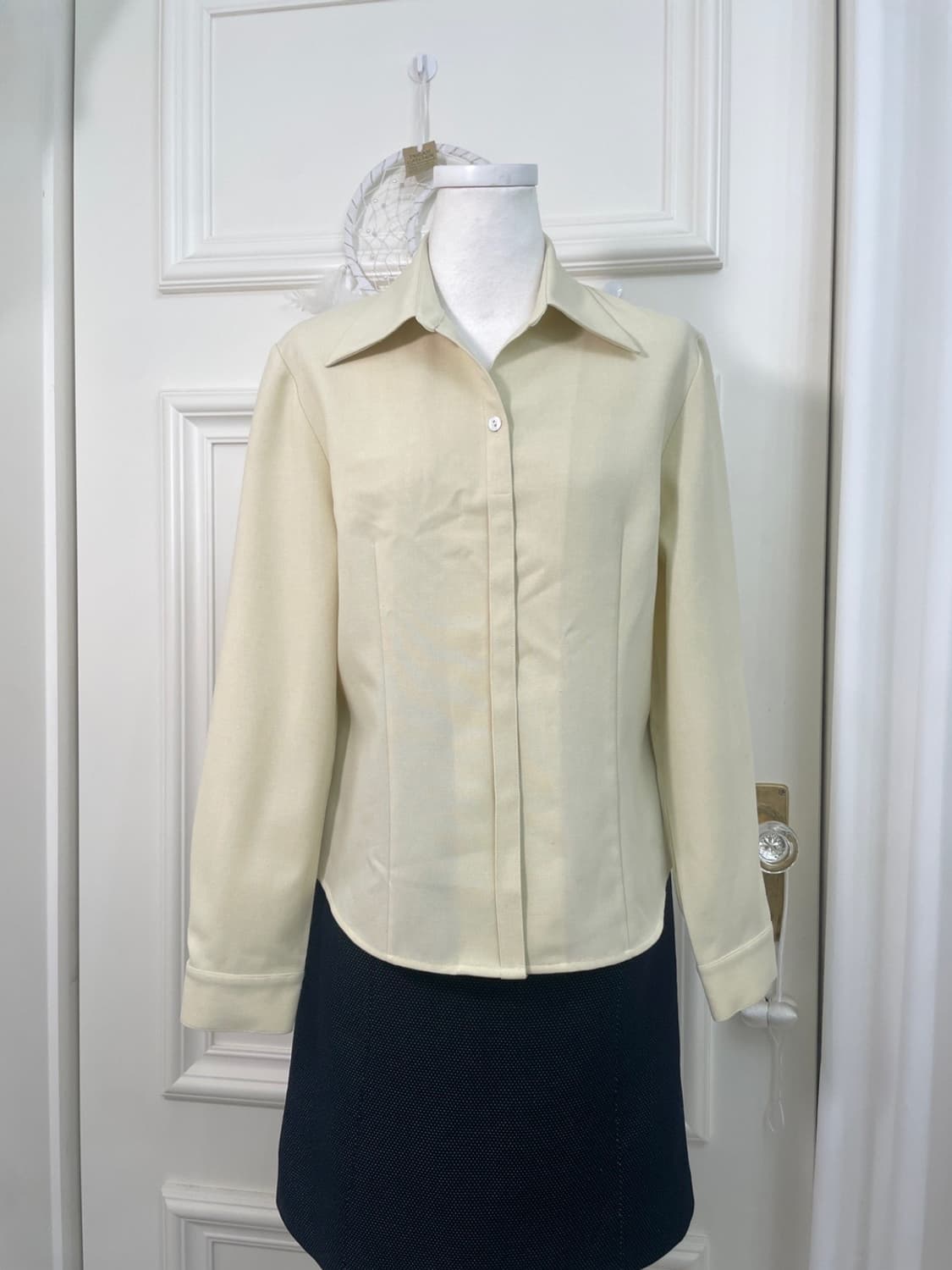 mute yellow basic spring shirt(size-11) 상품이미지1
