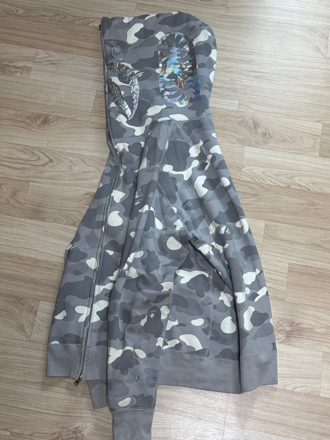 베이프 시티카모 2024 샤크후드 그레이 상품이미지2