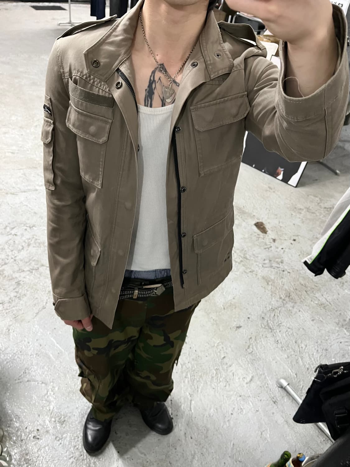 Hare 2way zip military jacket 상품이미지3
