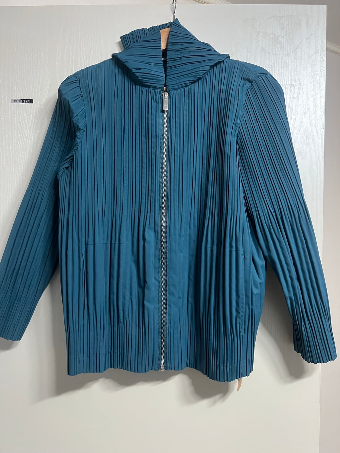 요이후(YOIOHEU) 플리츠 후드 집업 자켓  프리사이즈 상품이미지1