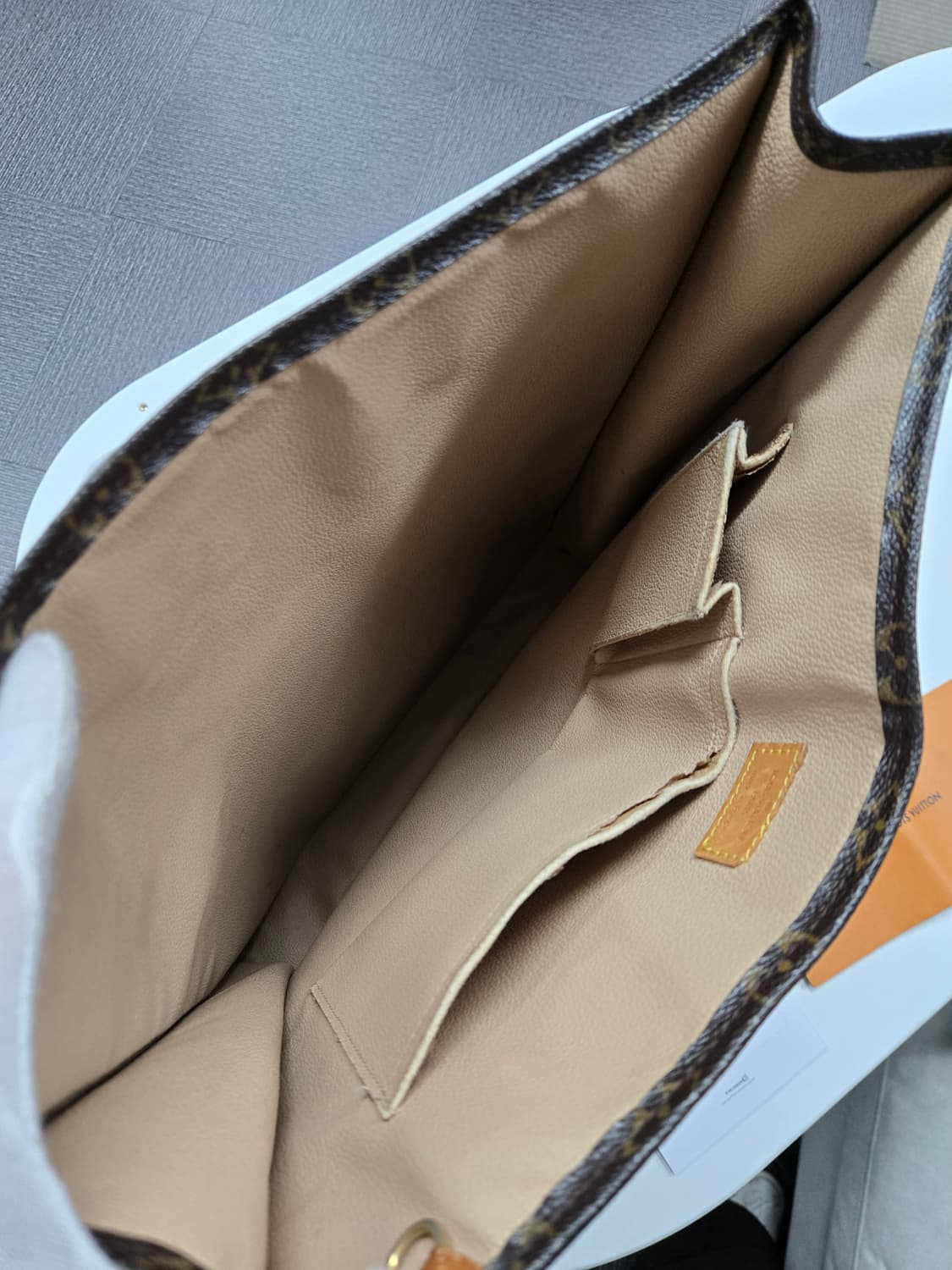 [50%세일] 루이비통 삭플라GM 상품이미지6