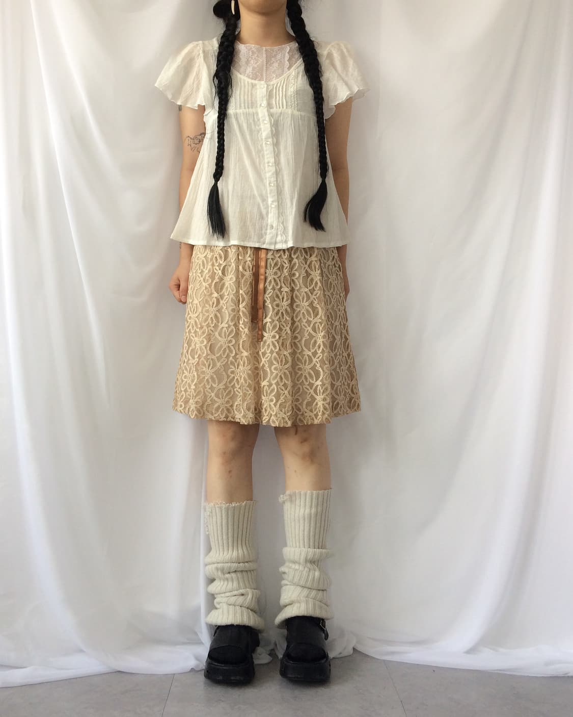 Lace pattern point midi skirt 상품이미지4