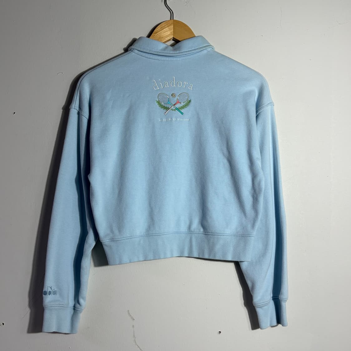 디아도라 스카이블루 카라 맨투맨 (무료배송) 상품이미지5