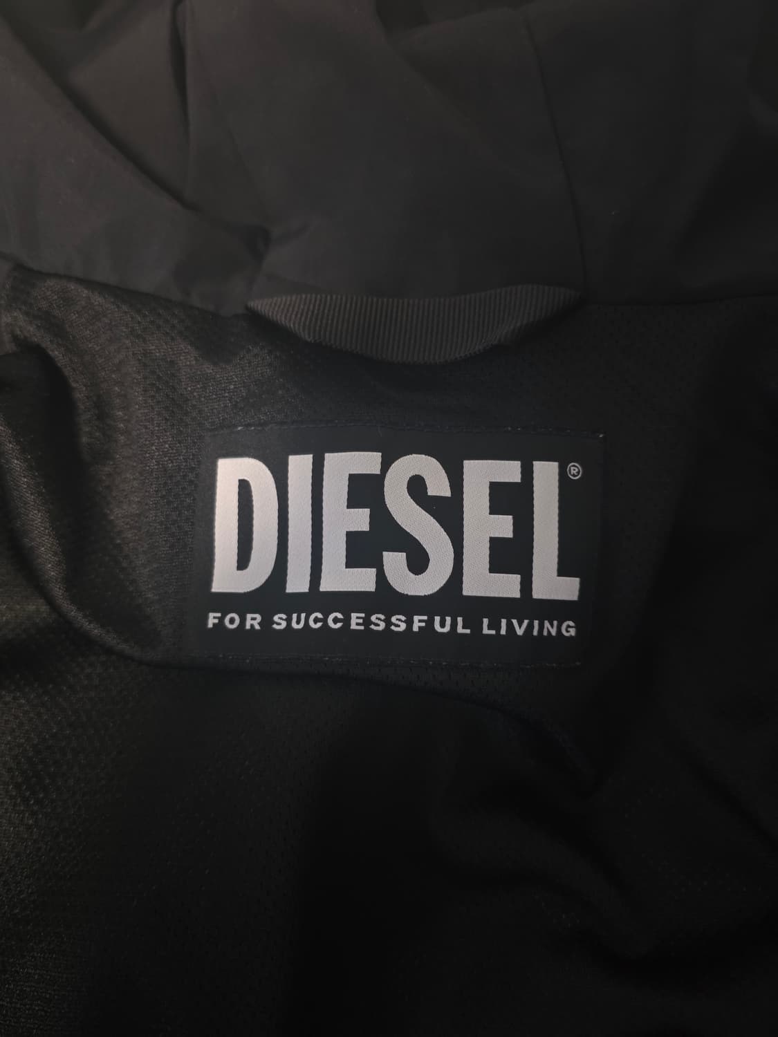 디젤 j 하이브스 윈드브레이커 m사이즈 상품이미지2