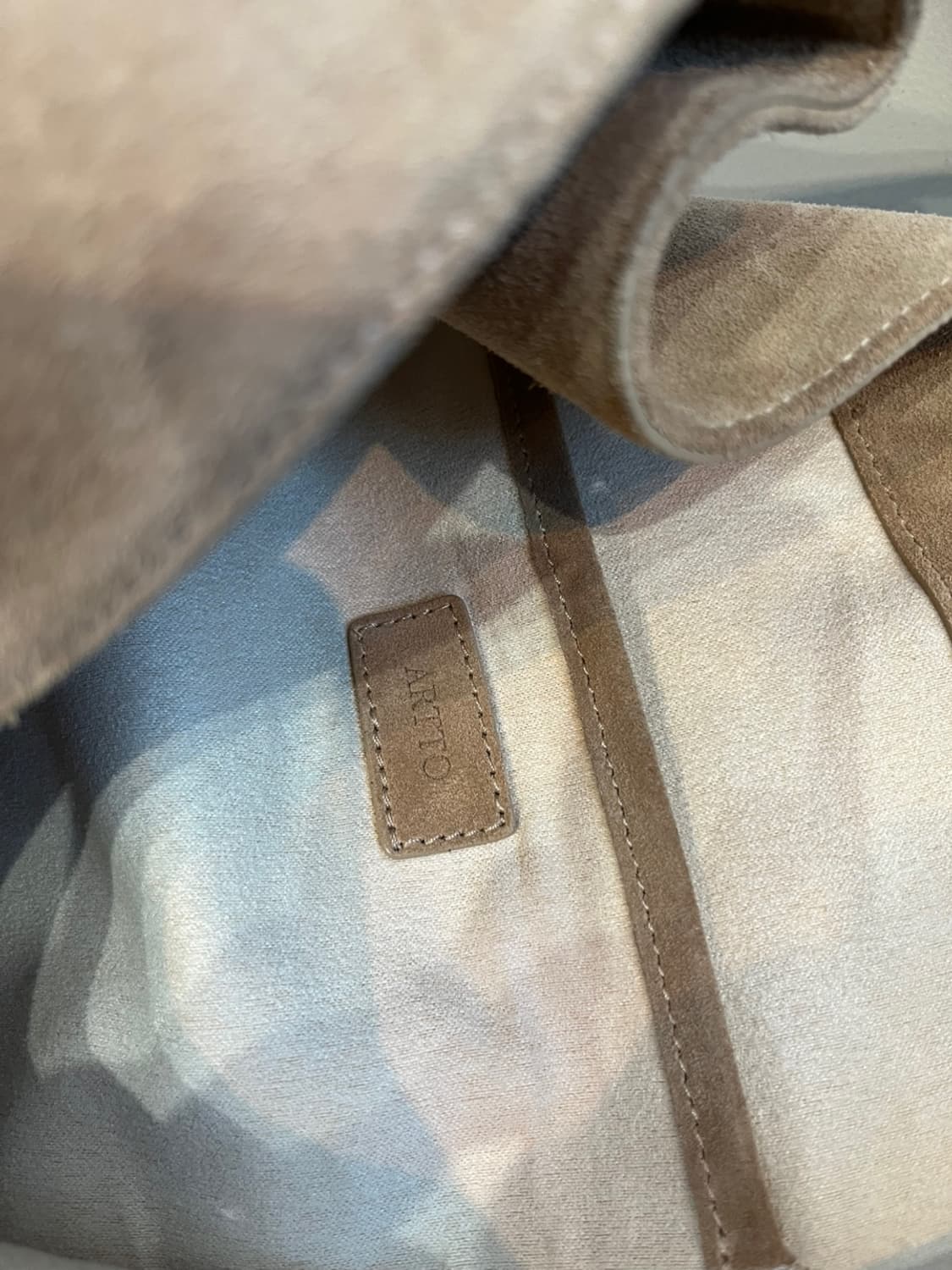 artto 아르토 스웨이드백 가방 상품이미지7