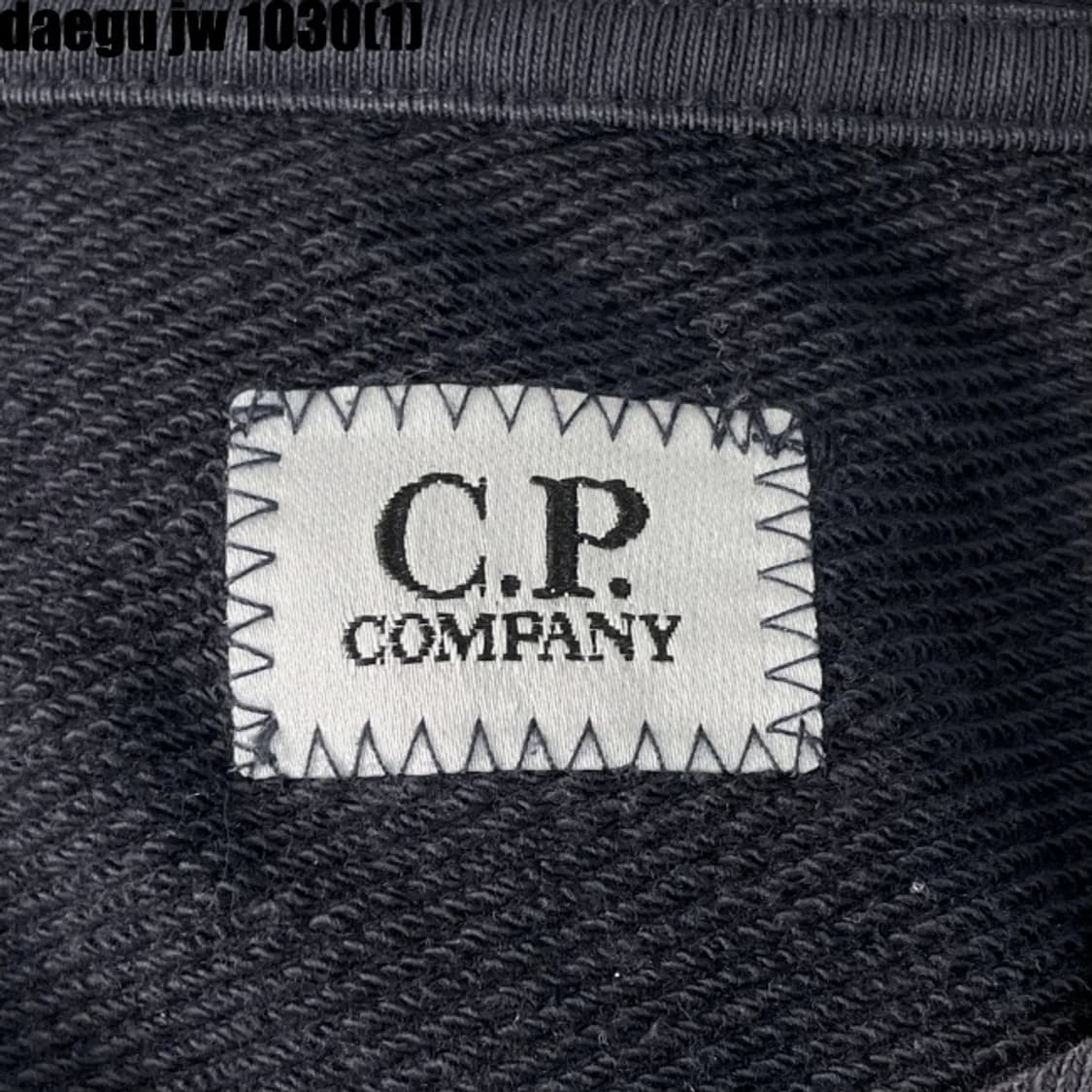 C.p 맨투맨 정품 상품이미지4