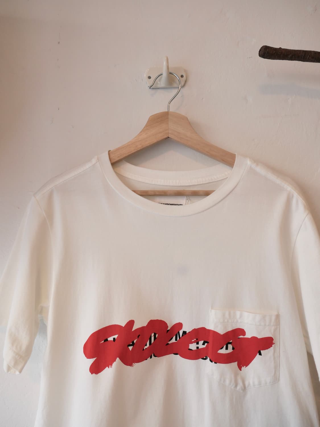 타카히로 미야시타 더 솔로이스트 포켓 반팔 상품이미지3