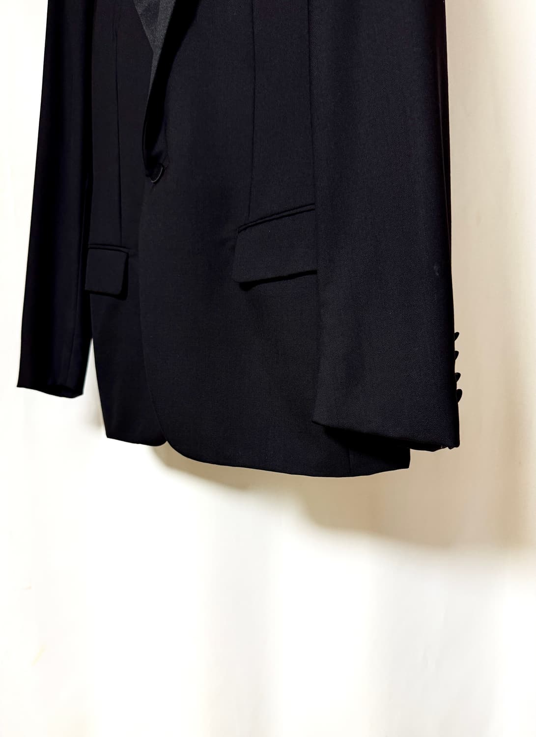 디올옴므 08s 시그니처 스모킹 2톤 블레이저 상품이미지3