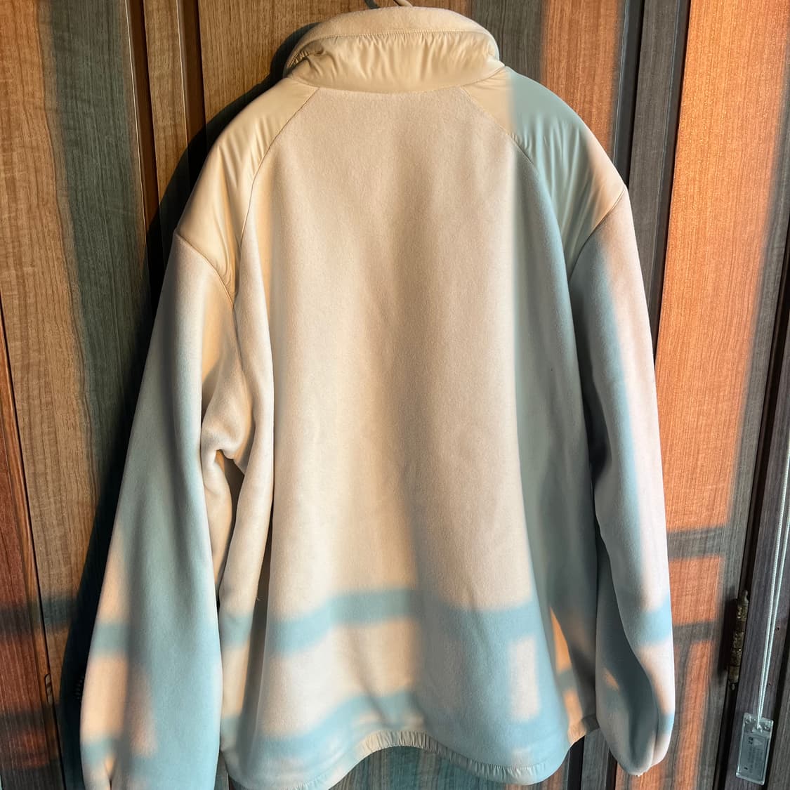 새상품(XXL)이스트로그x뉴발란스 후리스 자켓 크림 상품이미지3